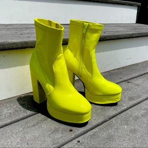 Dolls kill current mood neon yellow platform boots